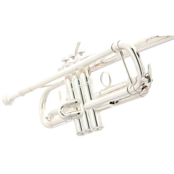 Bach TR-450S Bb- Trumpet 13 Bach TR-450S Bb- Trumpet - Image 11