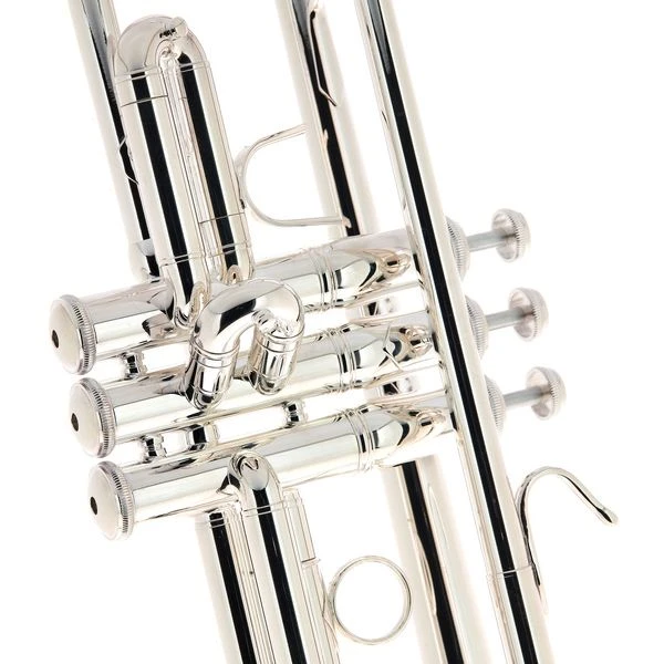 Bach TR-450S Bb- Trumpet 10 Bach TR-450S Bb- Trumpet - Image 8